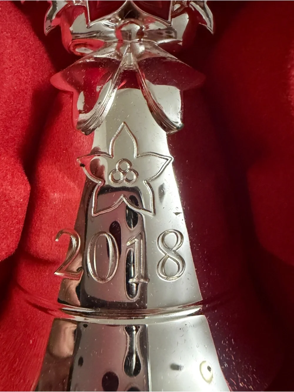 LENOX 2018 Christmas Ornament Song Musical‎ Silver Bell Poinsettia Annual Steiff